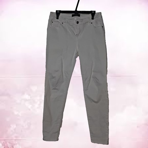 White  stretch jeans - Picture 2 of 7